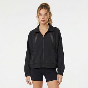 Lululemon In Depth Jacket Womens Black Cropped Lightweight Full Zip Athleisure 8